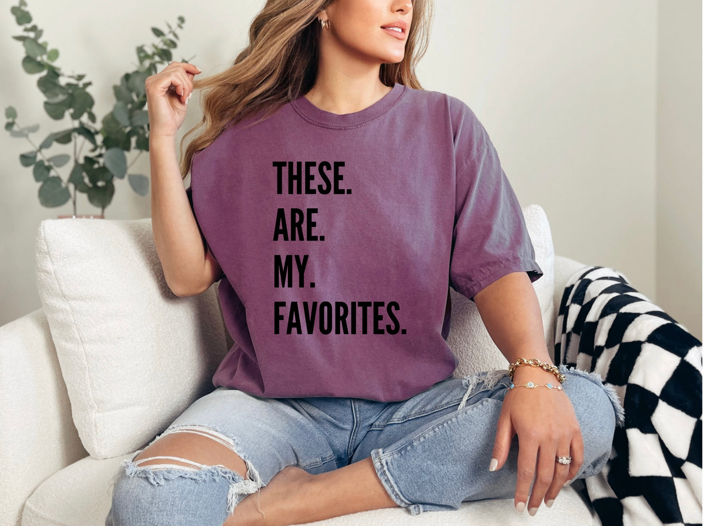 Favorites T-Shirt - Black Print