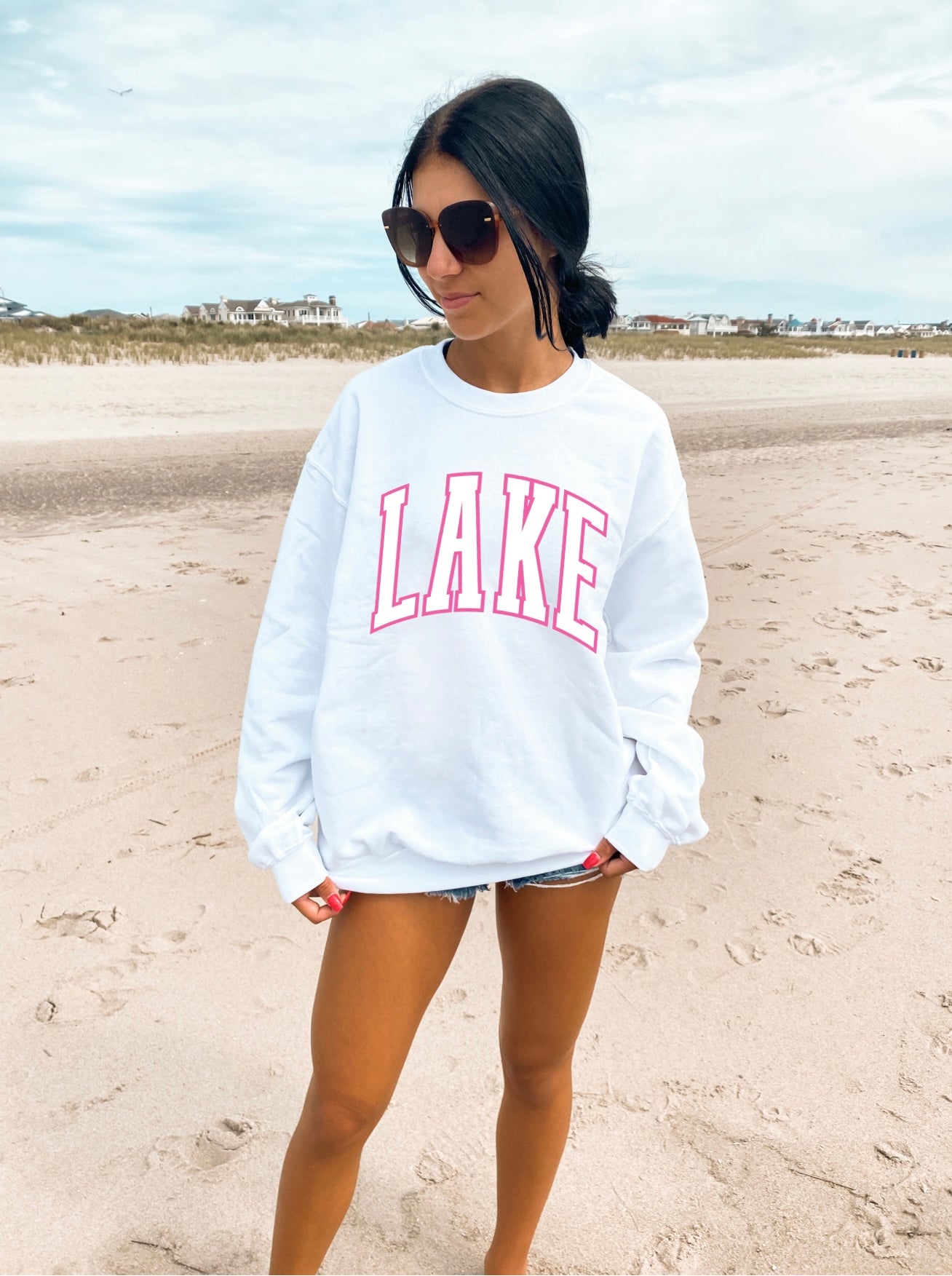 Lake - Pink Outline