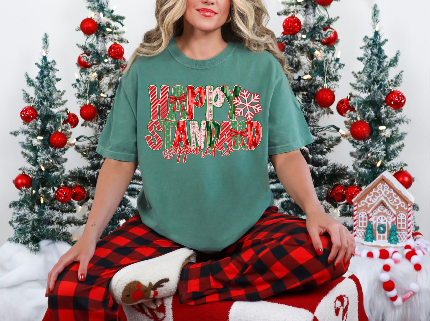 Happy Standard Christmas - Red