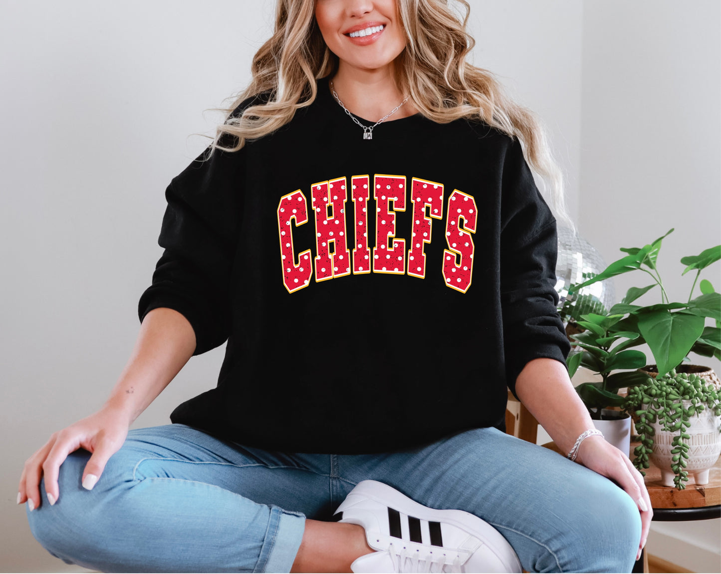 Chiefs - Red/White/Gold Dot distressed
