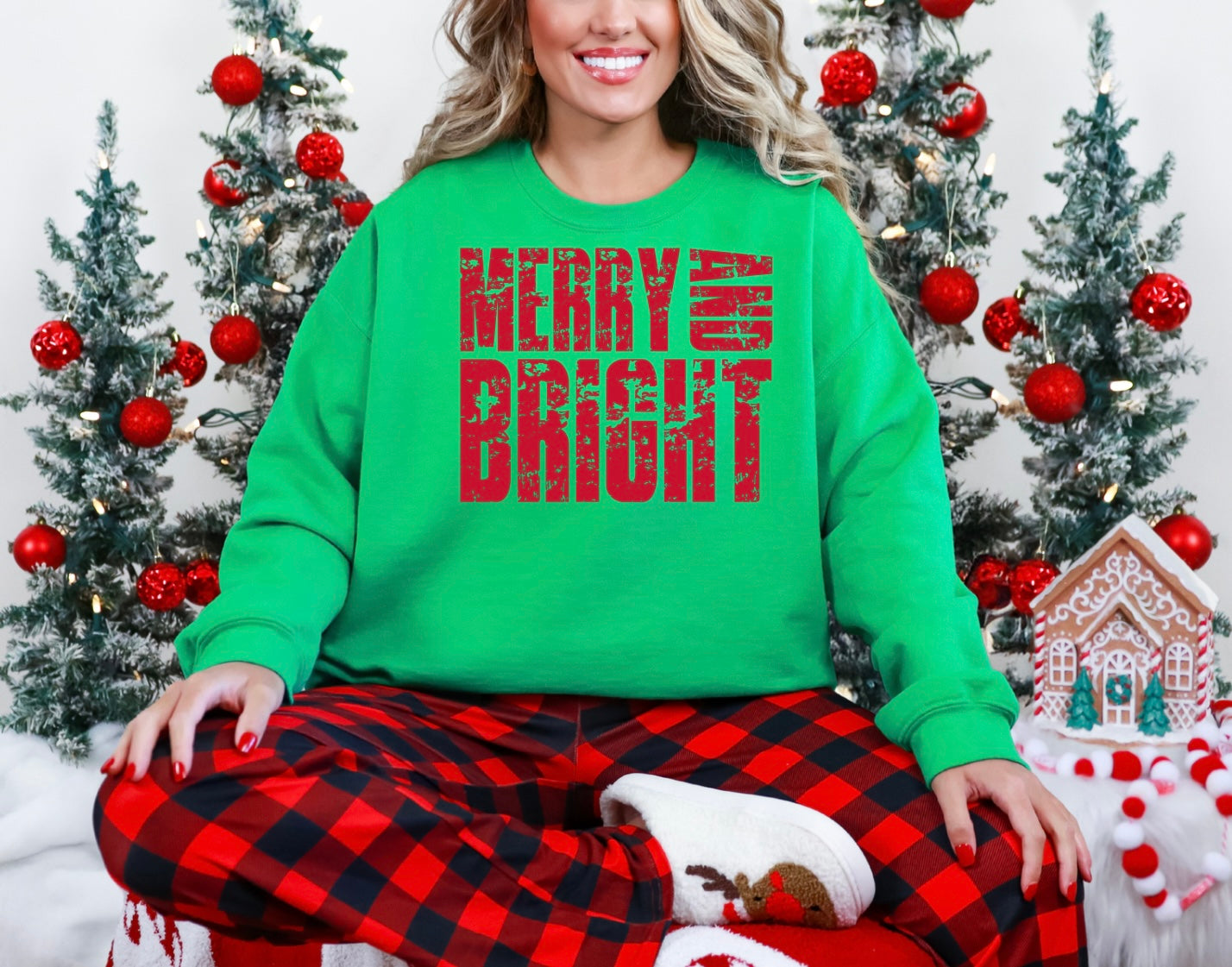 Merry & Bright - Distressed