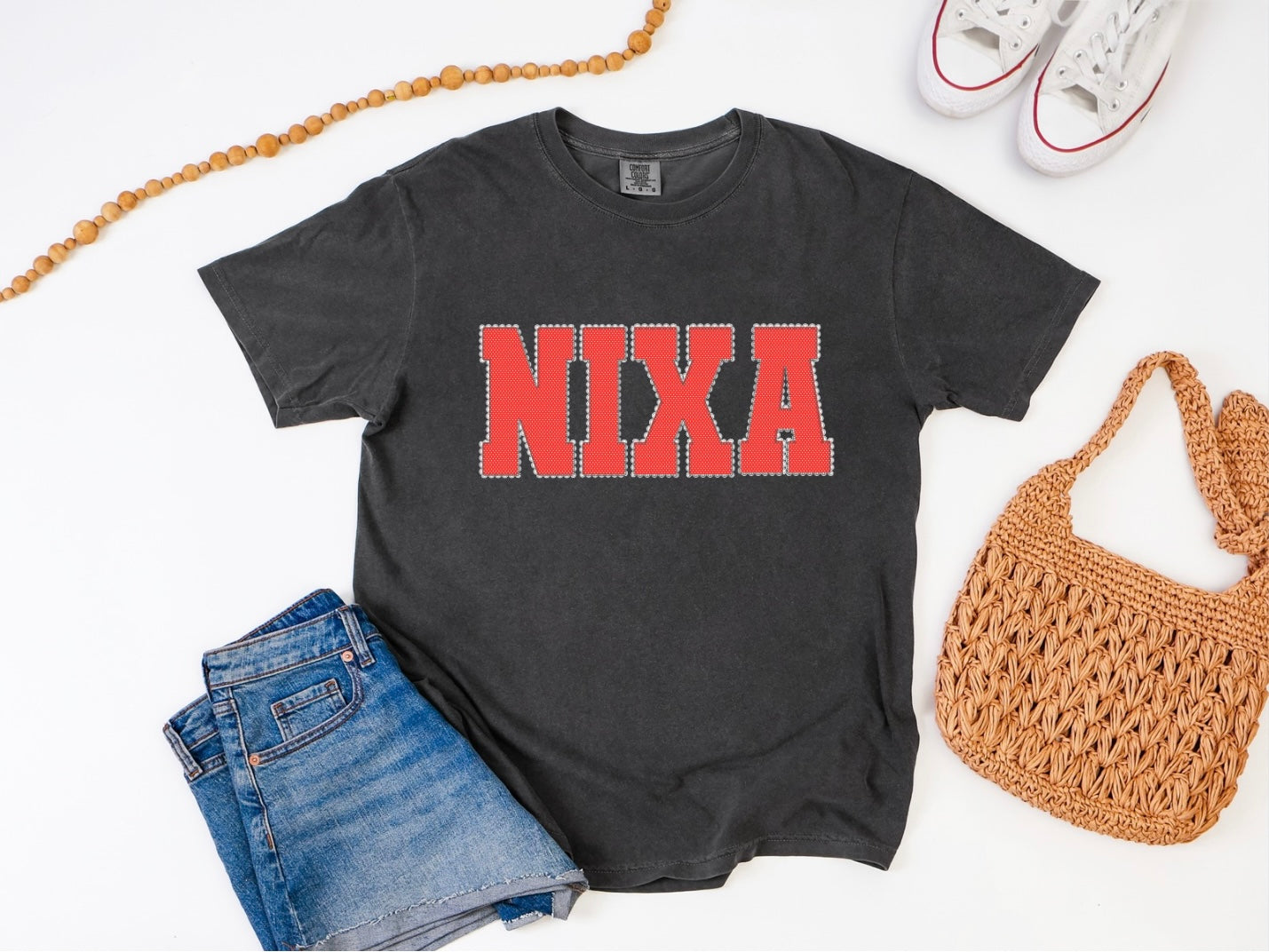 Nixa - Lace scallop/small dot