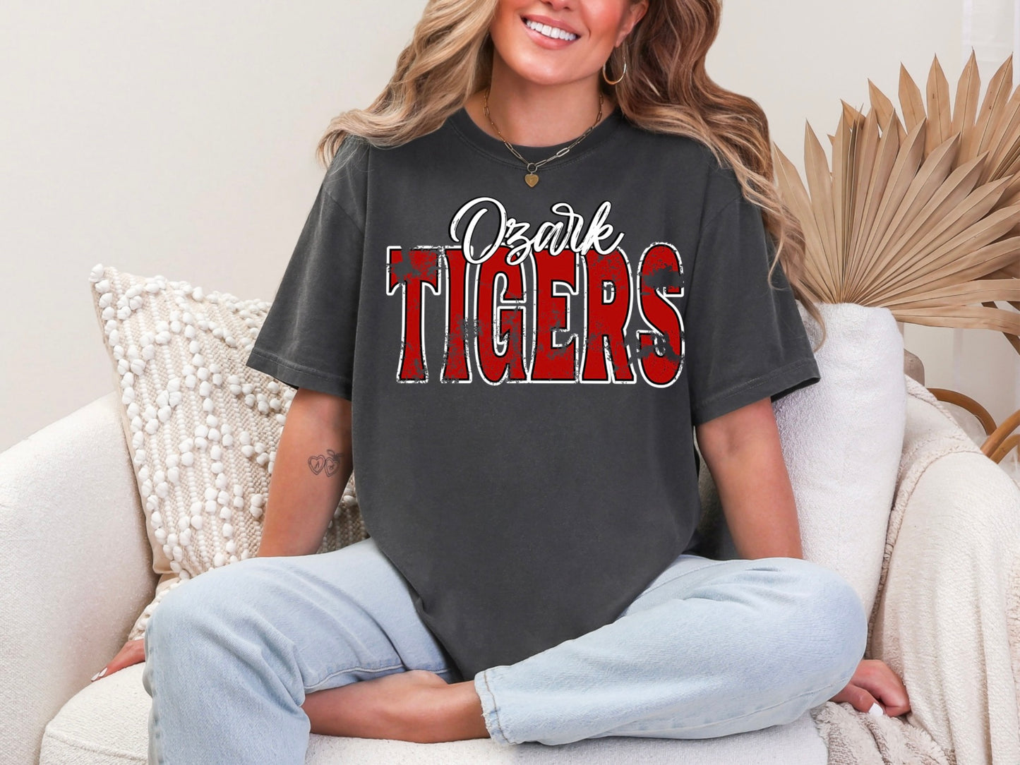 Ozark Tigers - Distressed Tigers
