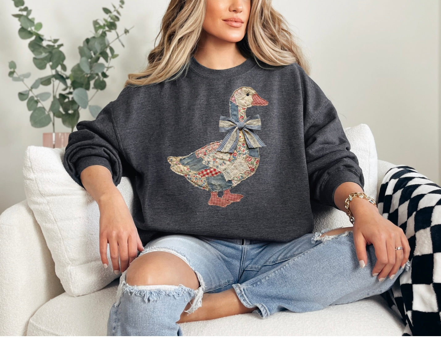 Quilted Duck w/ Bow